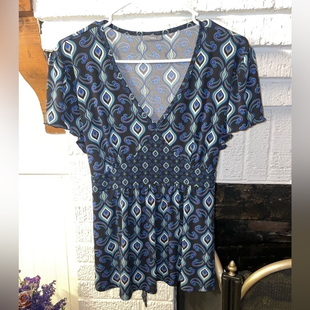 PEACOCK print blouse, tunic, top Size M